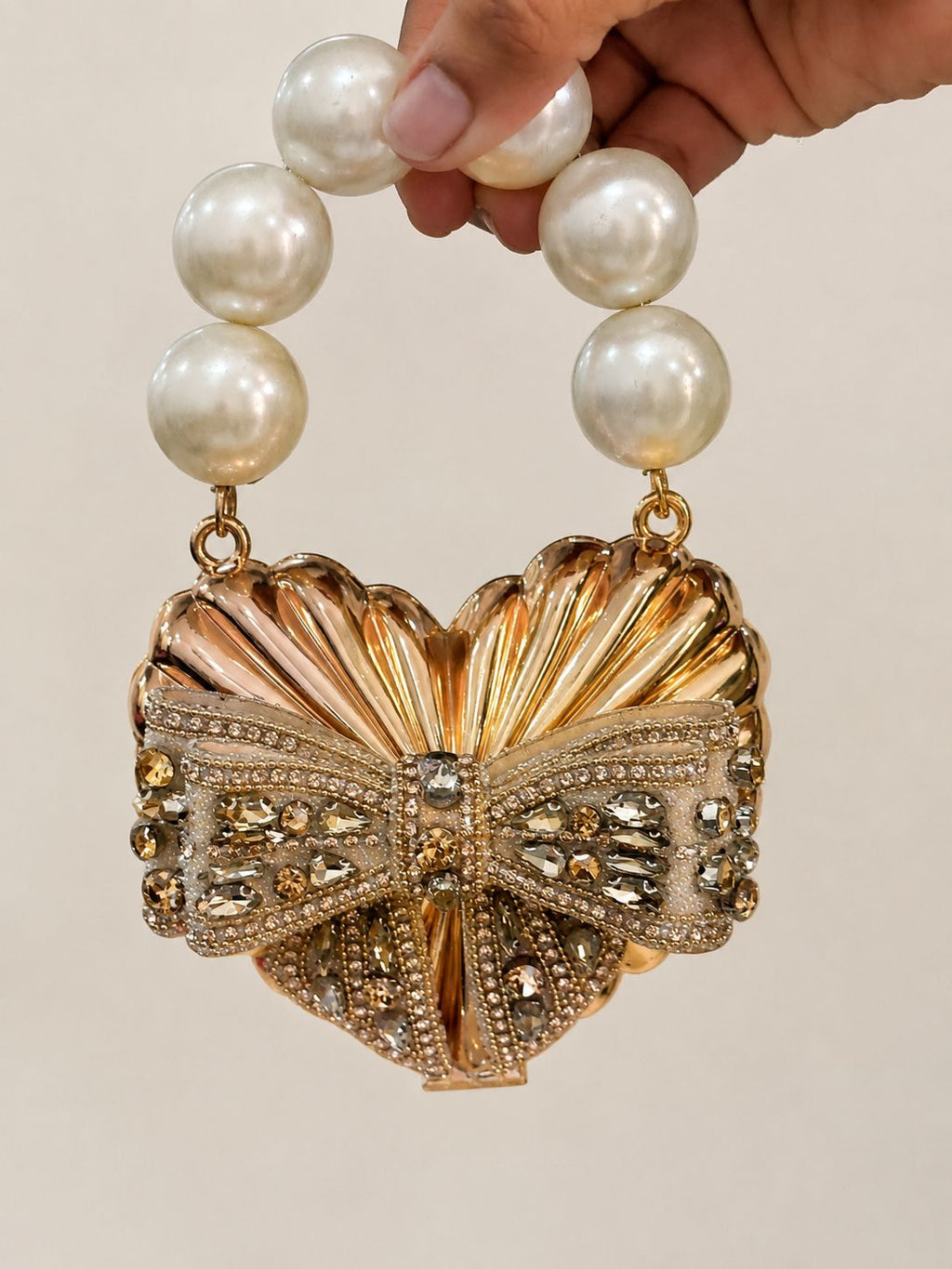Pearl Royale Heart Bow Crystal Clutch