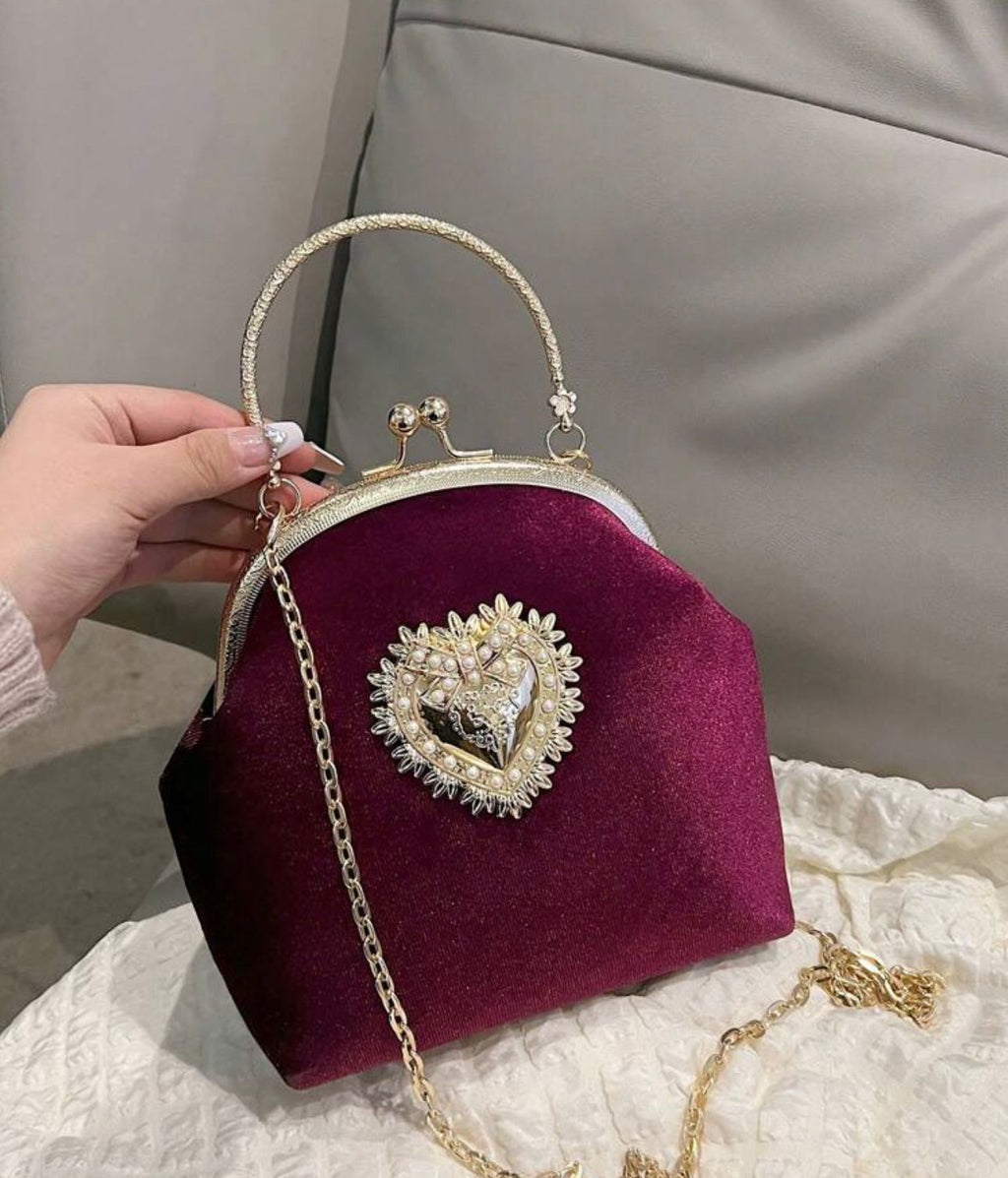 Crimson Duchess Clutch – Velvet Luxe Edition