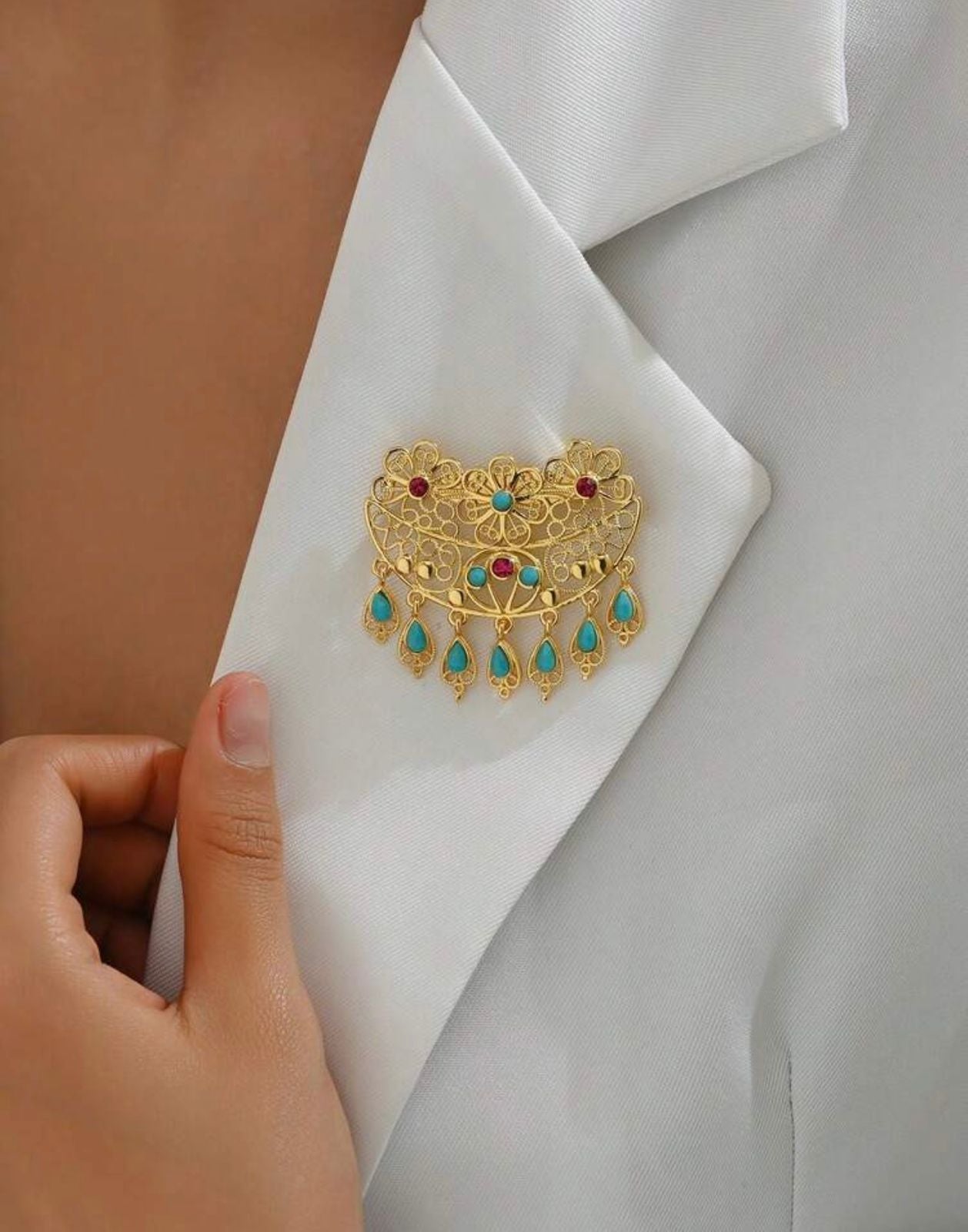 Turquoise Bloom Brooch – Heritage Gold Pin
